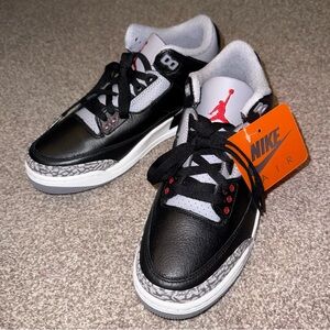 NWOB Nike Jordan 3 Retro OG Black Cement Men's 7 Women’s 8.5